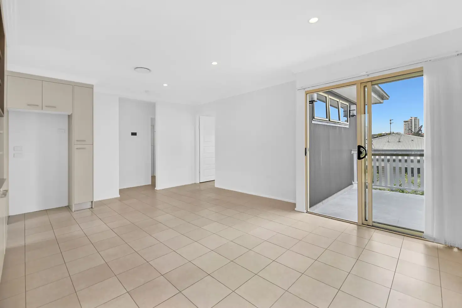 UNIT 8 4-6 LOCKE ST, Southport, Gold Coast, 0 कमरे, 0 बाथरूम, Townhouse