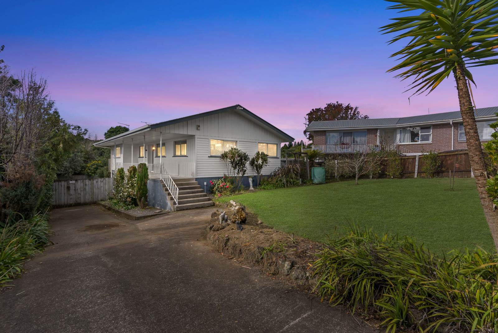 18 Lawrence Crescent, Hillpark, Manukau City, 3 ਕਮਰੇ, 0 ਬਾਥਰੂਮ