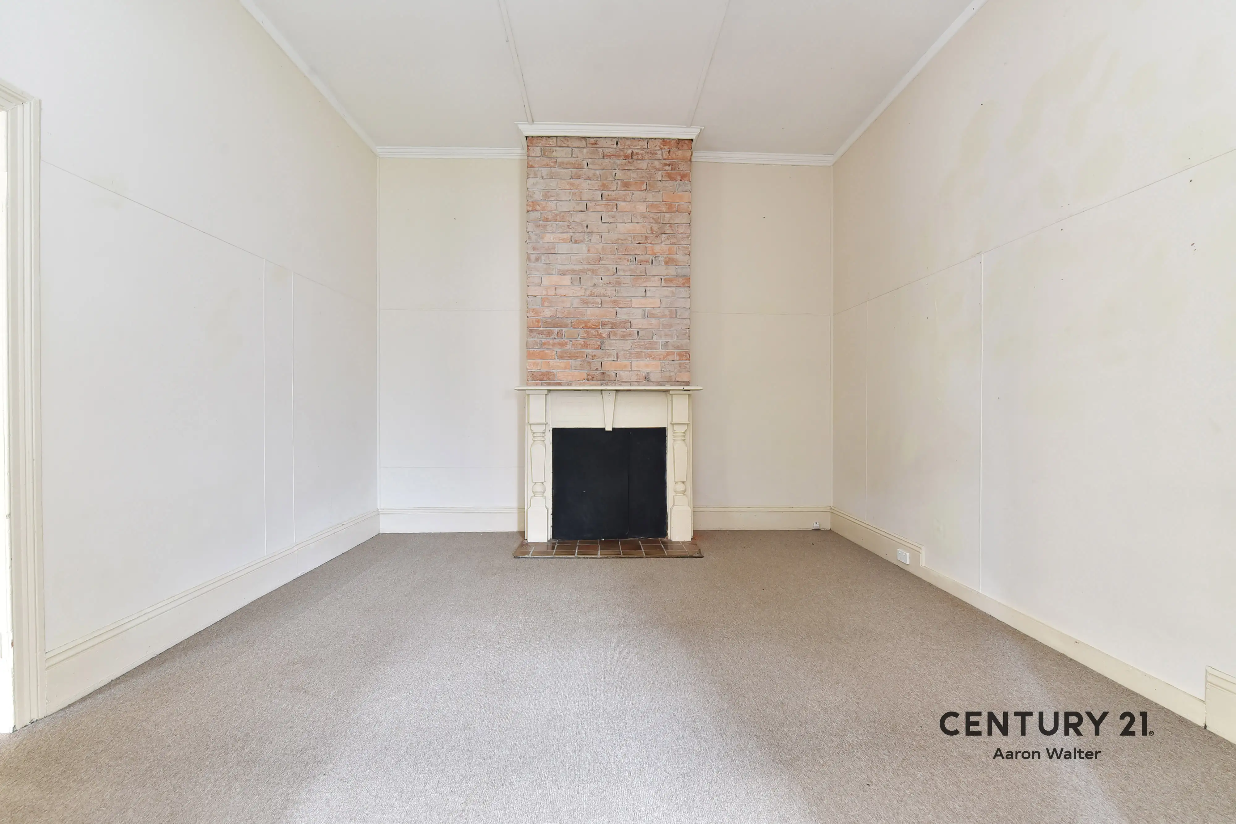 POST OFFICE STORE 18 GEORGE ST, Holmesville, Newcastle, 0 Kuwarto, 0 Banyo, House