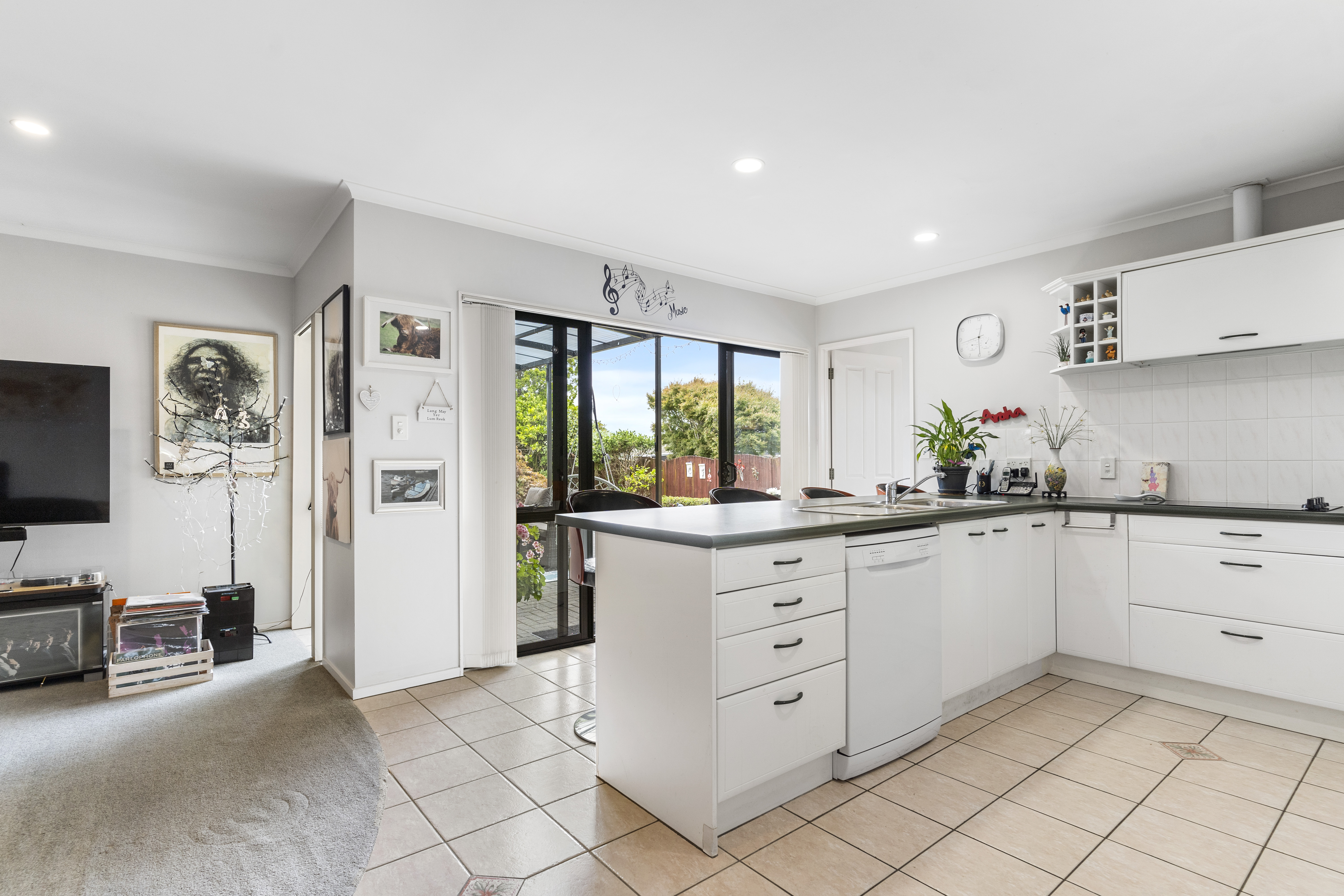 5 Lothian Brae, Wattle Downs, Manukau City, 4 Schlafzimmer, 2 Badezimmer, House