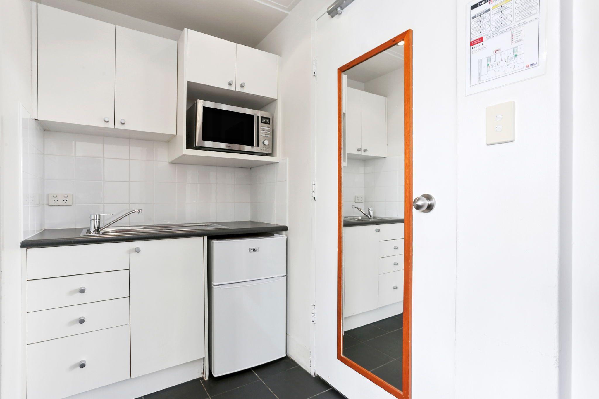 MACLEAY APARTMENTS UNIT 103 28 MACLEAY ST, Elizabeth Bay, Sydney CBD, 0 कमरे, 0 बाथरूम, Studio
