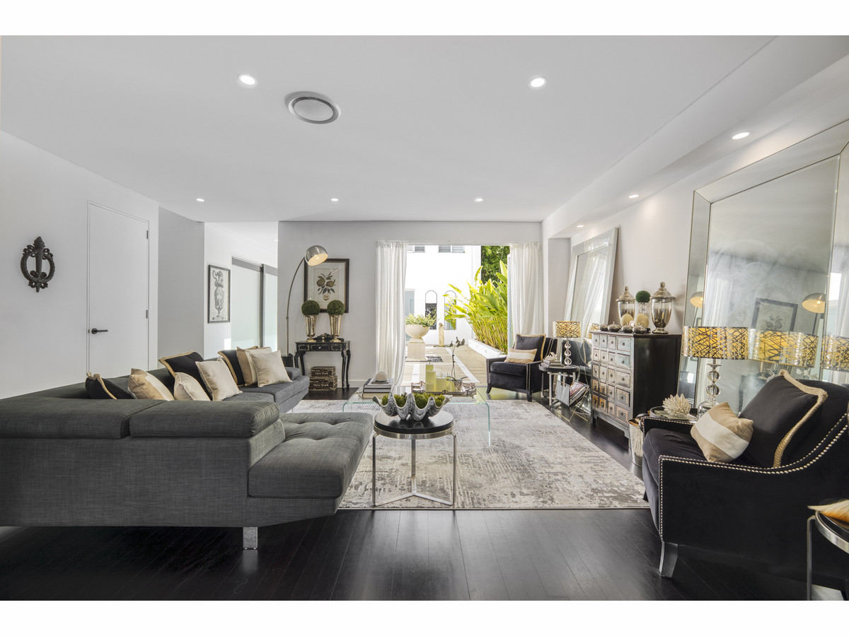 MARSEILLE ESTATE 17 MARSEILLE CT, Bundall, Gold Coast, 0 침실, 0 욕실, House
