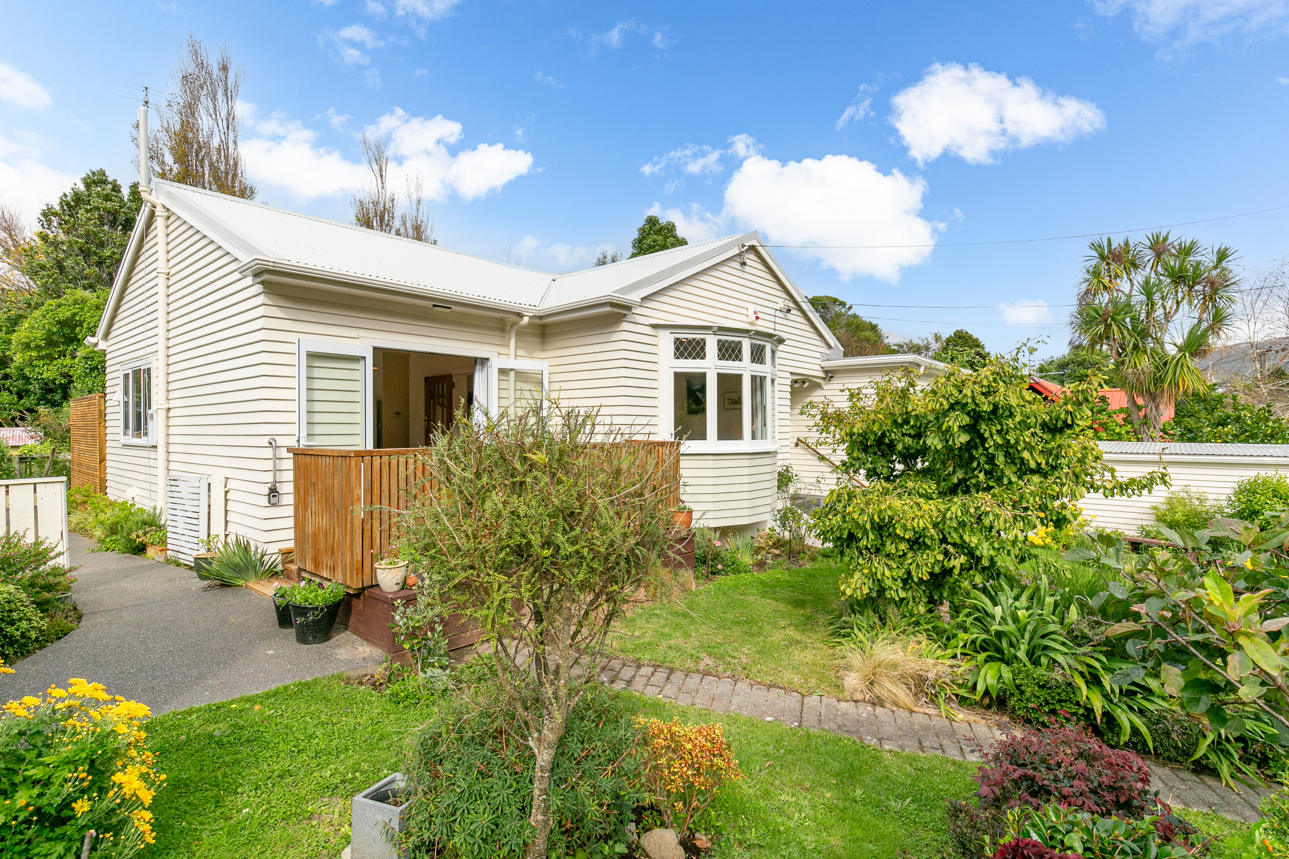 64 Khandallah Road, Ngaio, Wellington, 3 phòng ngủ, 1 phòng tắm, House