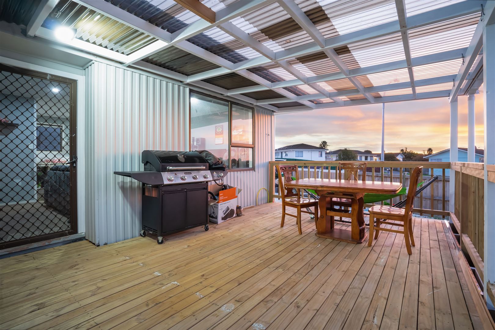 6 Lema Place, Clover Park, Manukau City, 5 ਕਮਰੇ, 1 ਬਾਥਰੂਮ
