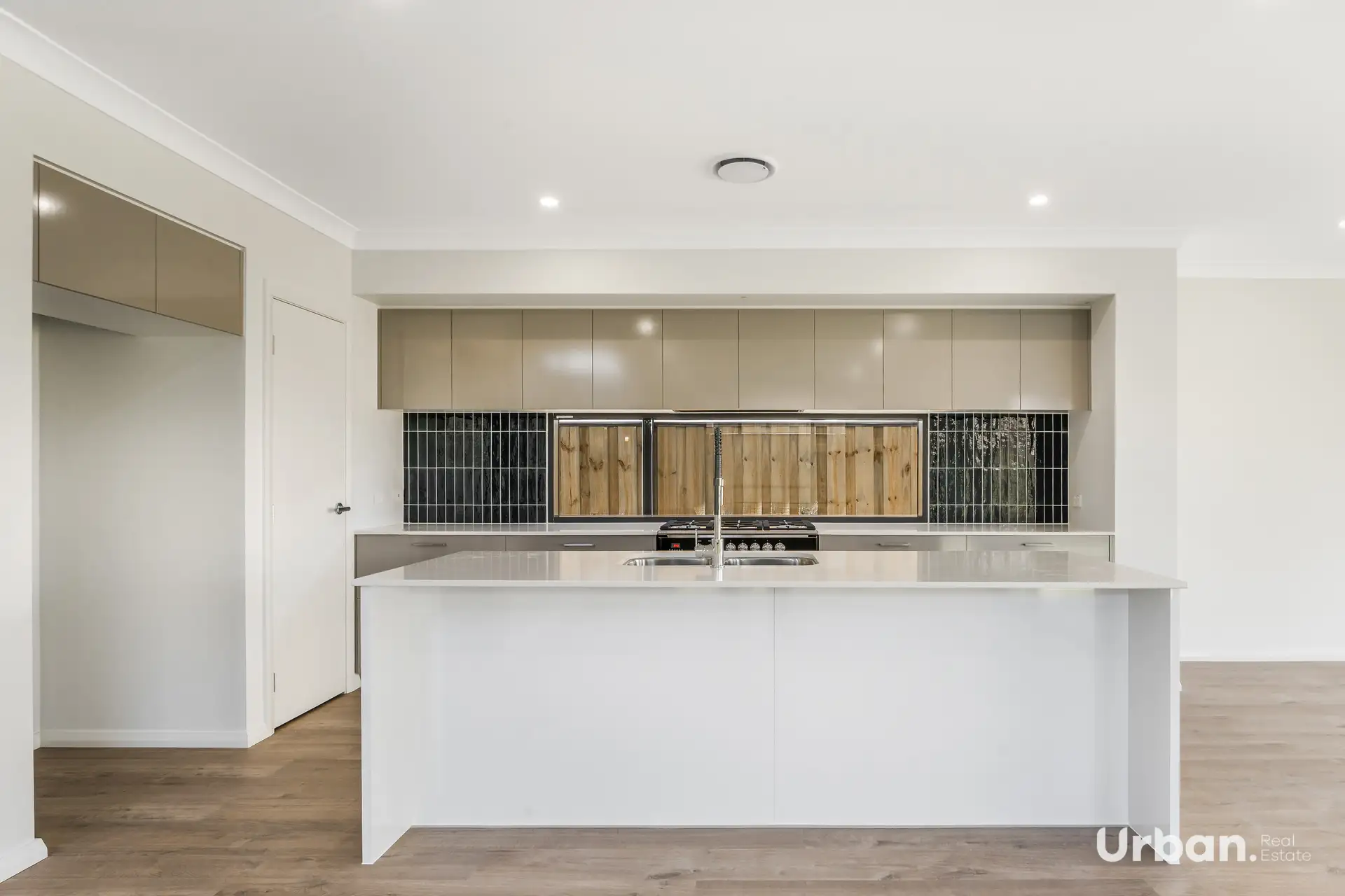 7 GELDERLAND AV, Box Hill, Outer Western Sydney, 0 ห้องนอน, 0 ห้องน้ำ, House