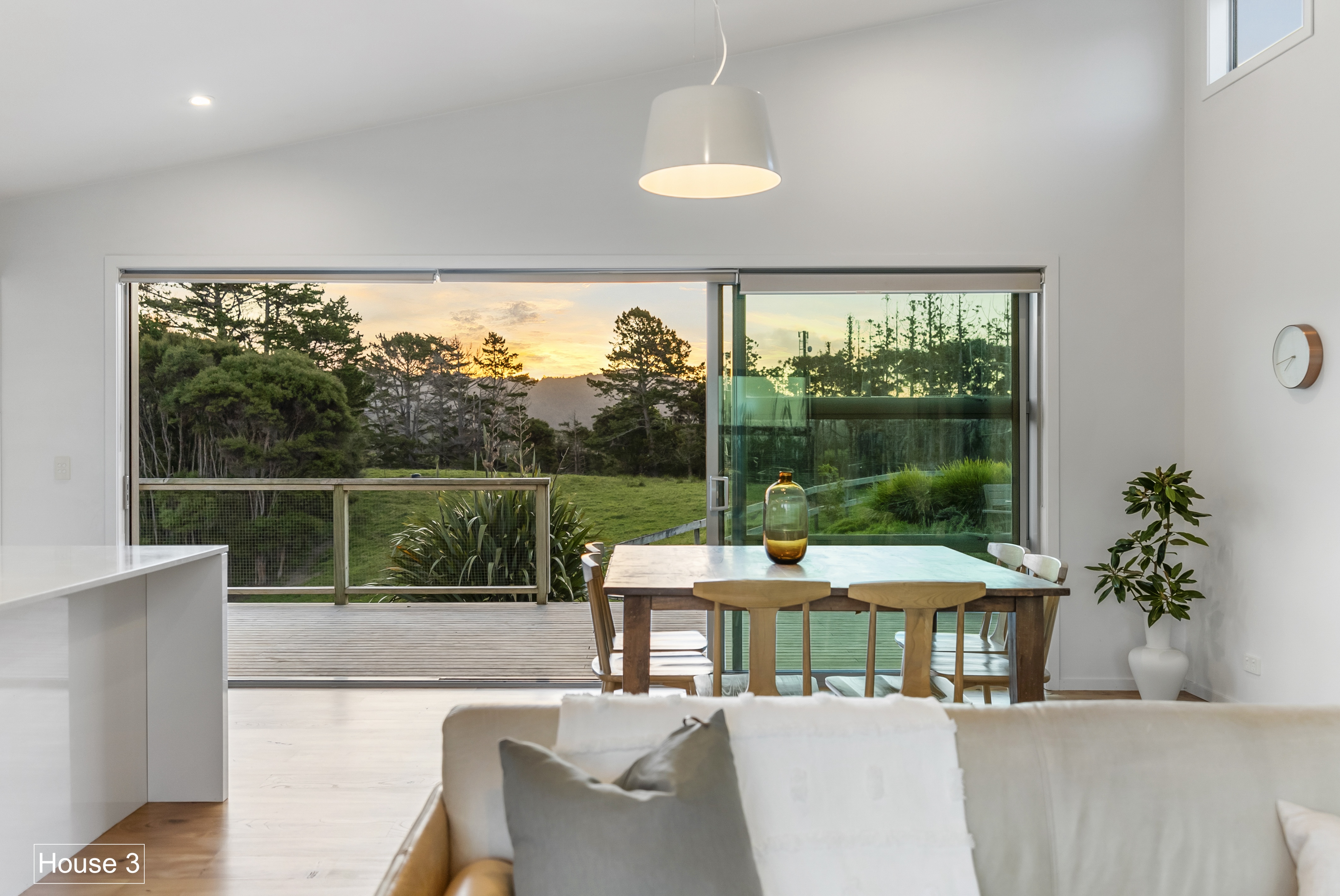48 Christian Road, Swanson, Waitakere City, 6房, 3浴, House