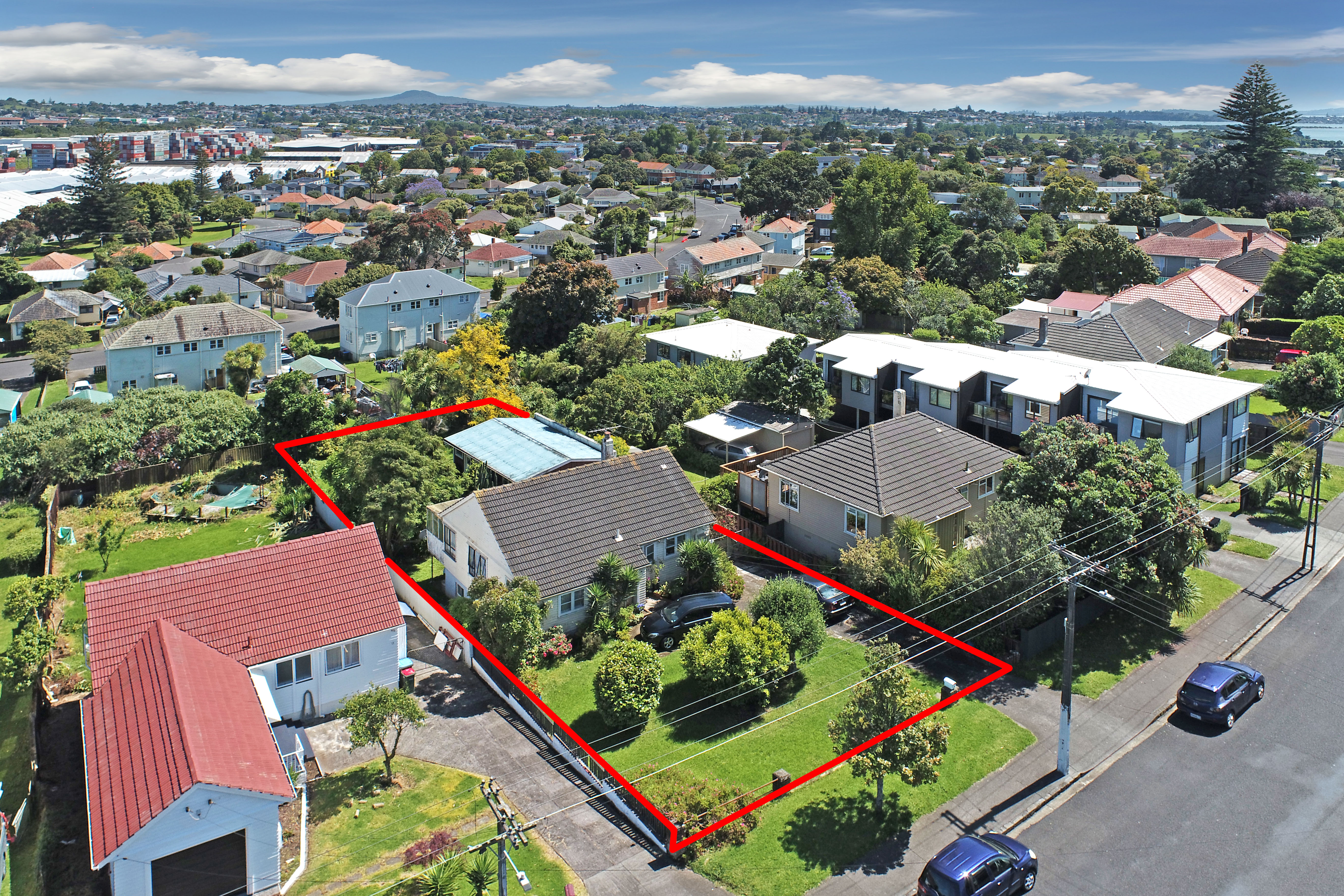 Residential  Mixed Housing Urban Zone