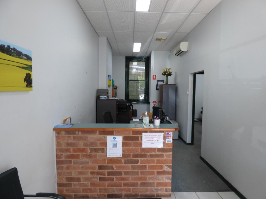 242 PARKER ST, Cootamundra, Riverina, 0房, 0浴, House