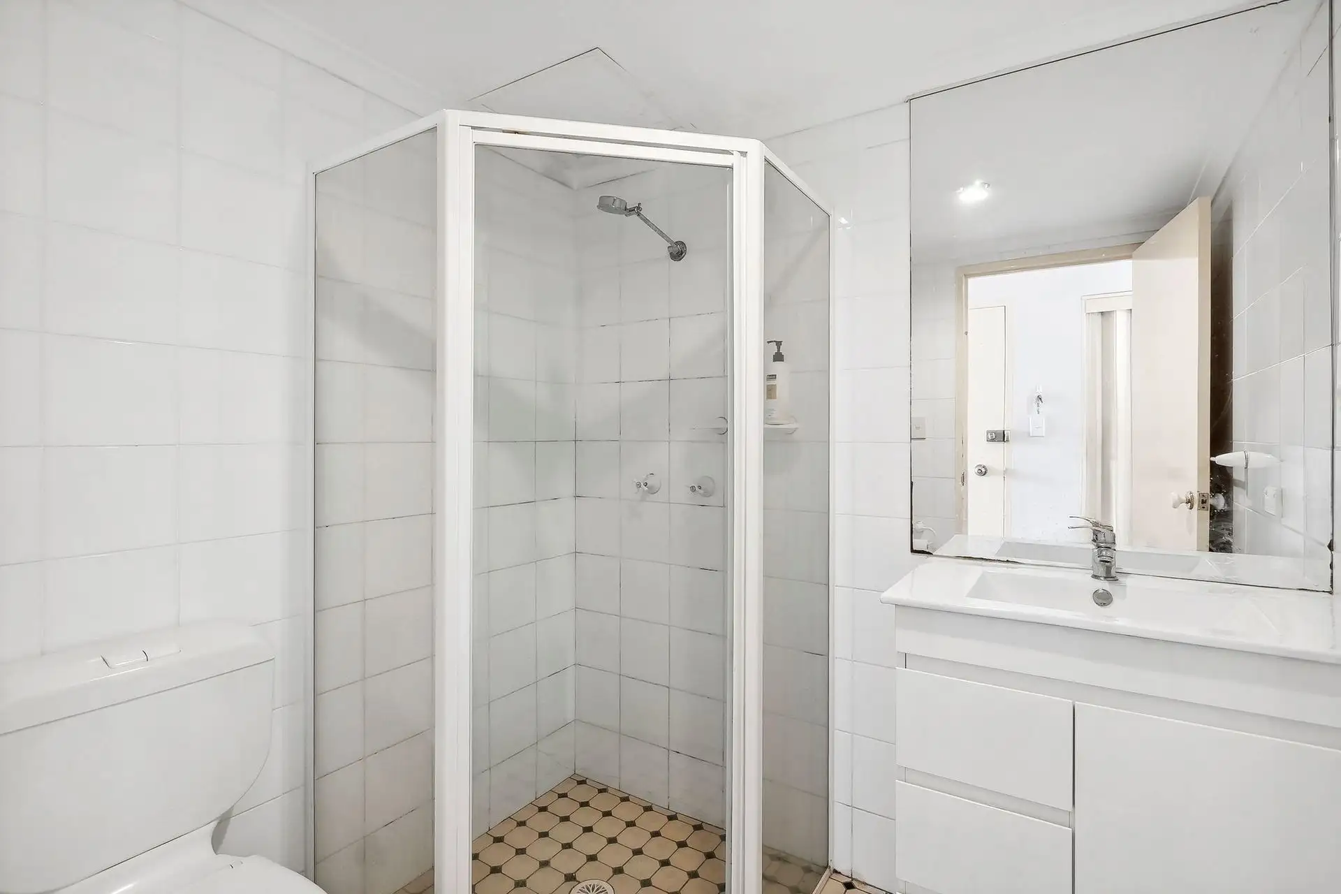 UNIT 18 149-153 SYDNEY RD, Fairlight, Northern Beaches, 0 phòng ngủ, 0 phòng tắm, Unit