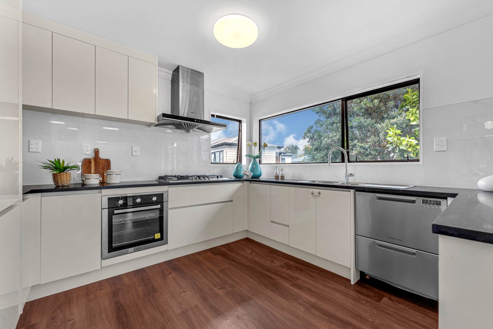 1/16 Parramatta Place, Botany Downs, Manukau City, 3 غرف, 1 حمامات, House