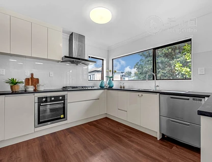 1/16 Parramatta Place, Botany Downs, Auckland - Manukau, 3 Kuwarto, 1 Banyo, House