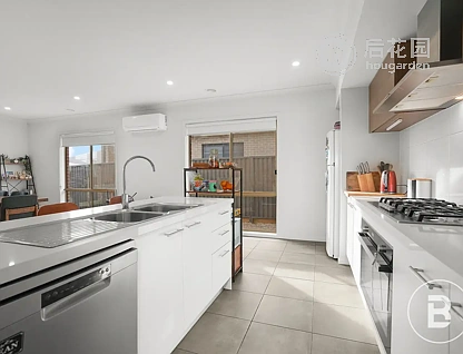 18 WHATMAN ST, LUCAS VIC 3350, 0 Kuwarto, 0 Banyo, House