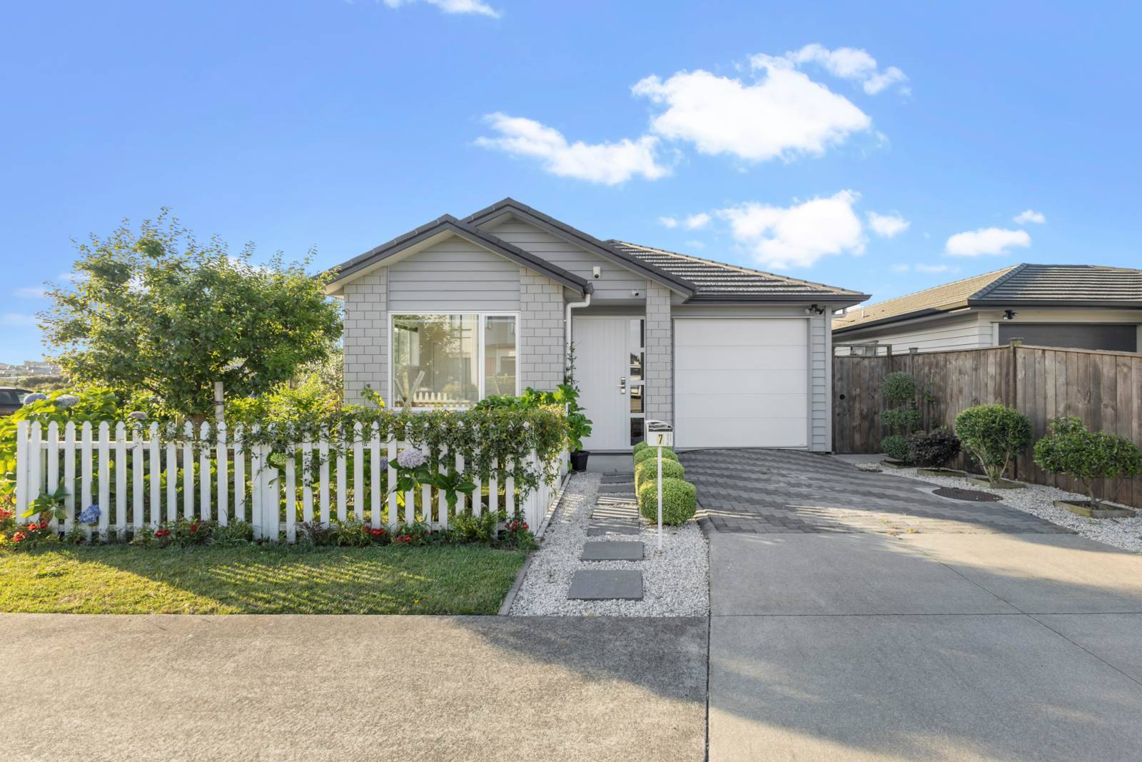 Residential  Mixed Housing Suburban Zone