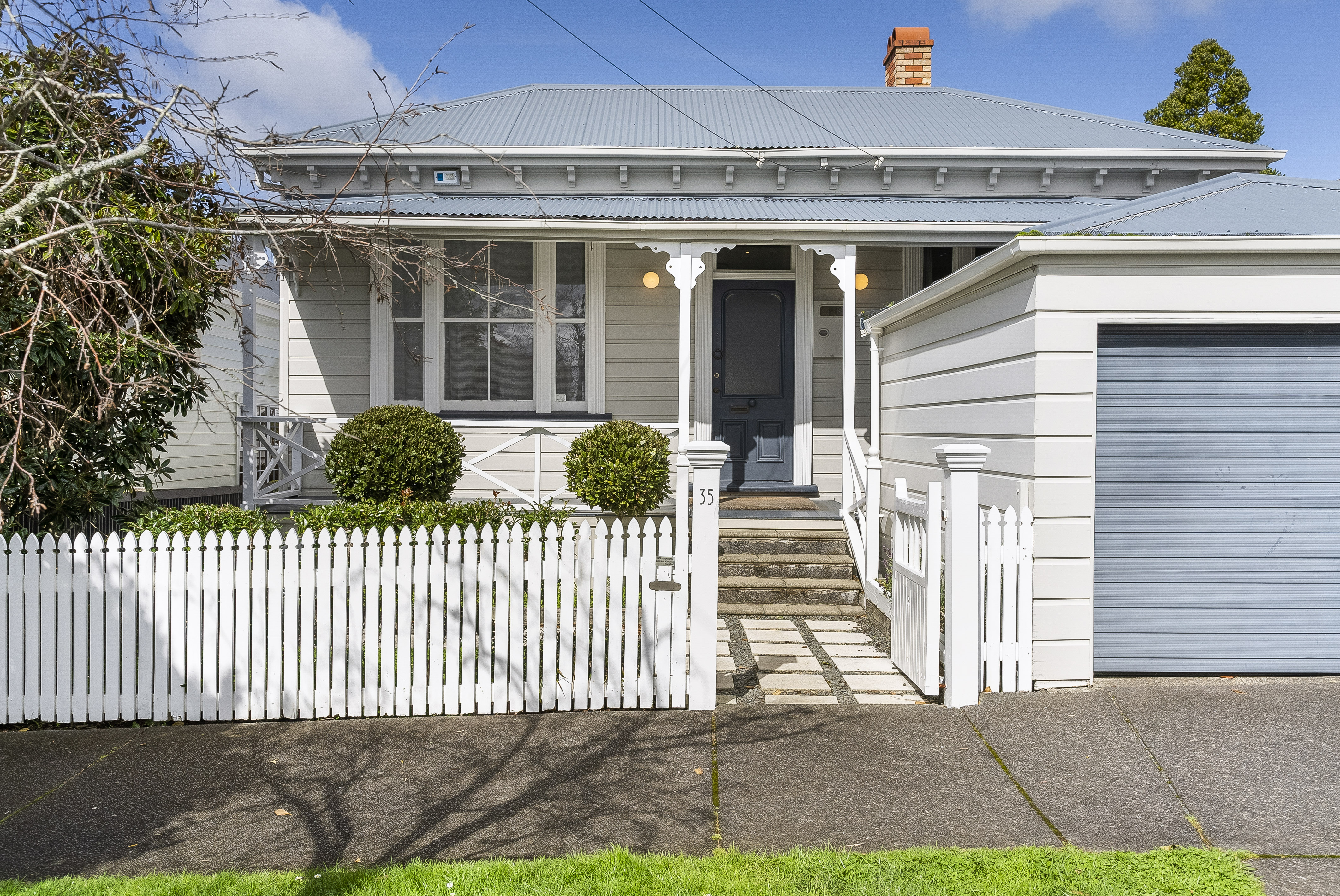 Residential  Single House Zone