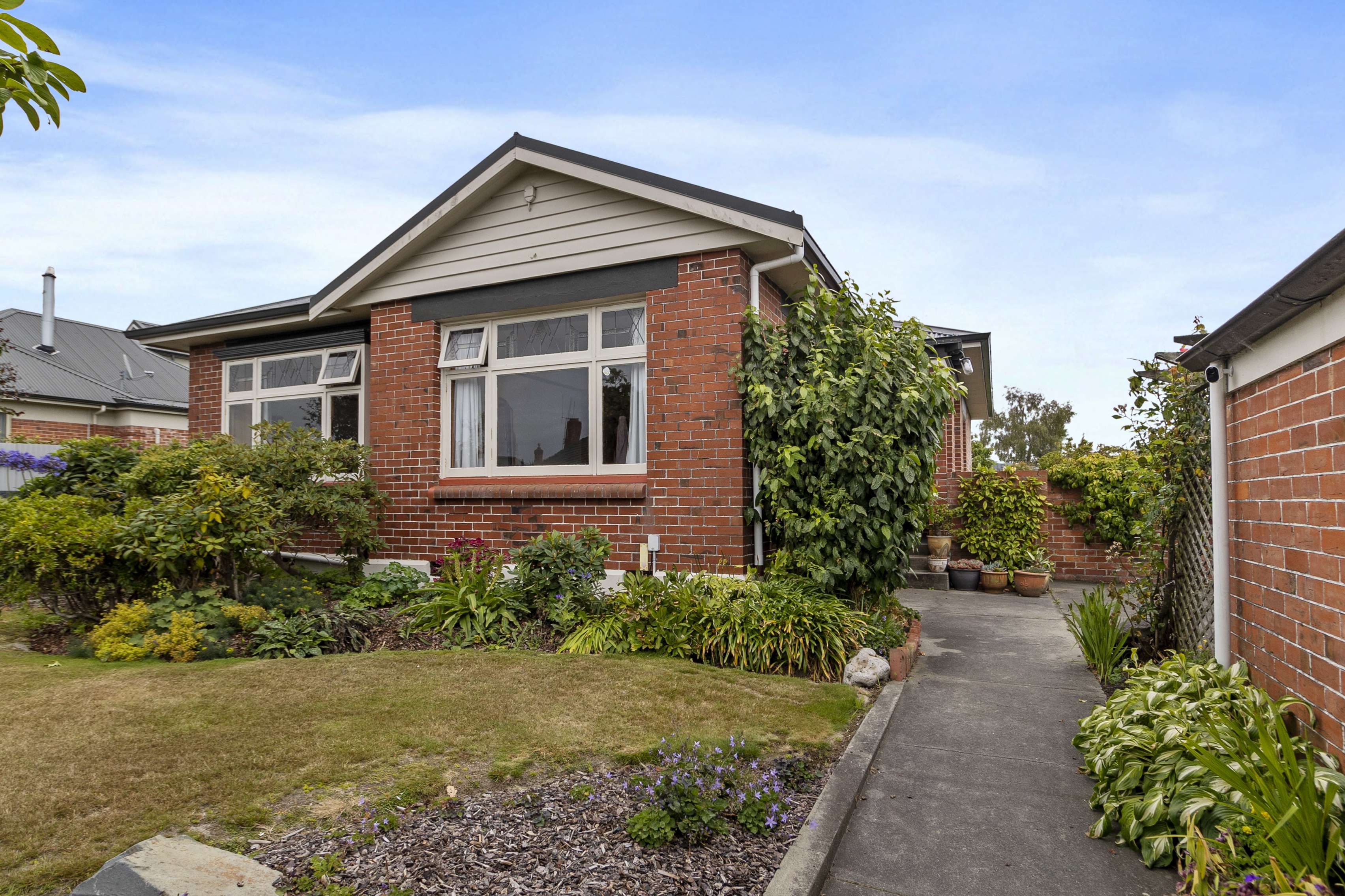 5 Saint George Street, Watlington
