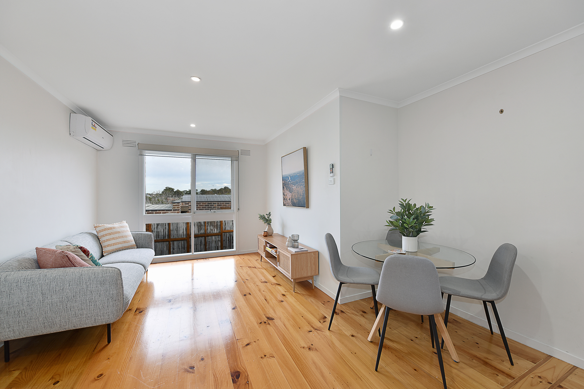 54-56 ST VIGEONS RD, Reservoir, North Melbourne, 0房, 0浴, Unit