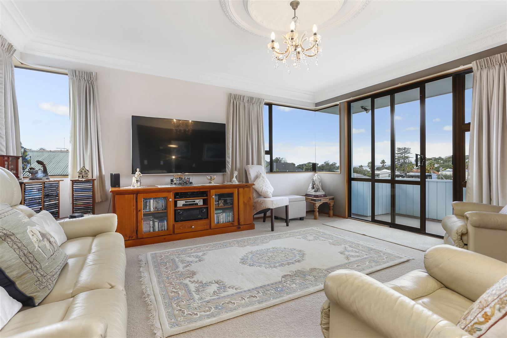 2/2 The Esplanade, Campbells Bay, North Shore City, 4 રૂમ, 0 બાથરૂમ, House