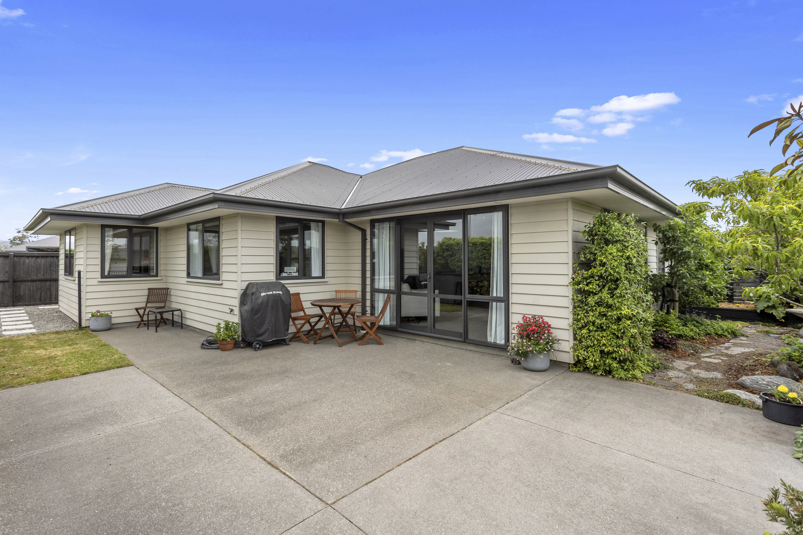 30 Eastfield Drive, Lincoln