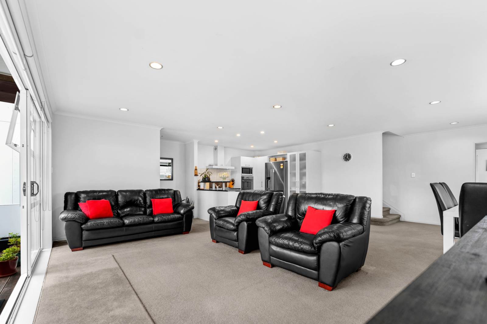 63 The Track, Takanini, Papakura, 4 ਕਮਰੇ, 2 ਬਾਥਰੂਮ, House