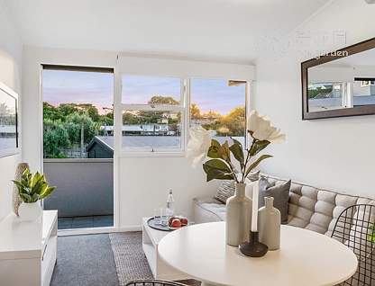 5/11 Don Croot Street, Morningside, Auckland, 2 slaapkamers, 1 badkamers