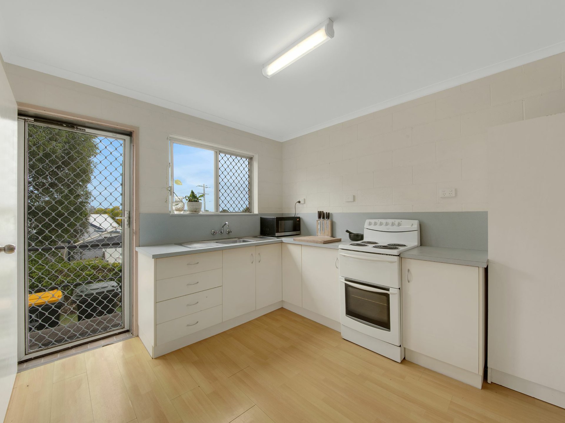 MARION COURT UNIT 1 4 ELIZABETH ST, Tannum Sands, Fitzroy, 0 habitaciones, 0 baños, Unit
