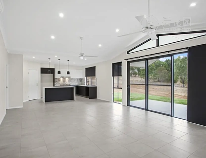 6 BOTTLE TREE CT, WITHCOTT QLD 4352, 0 slaapkamers, 0 badkamers, House