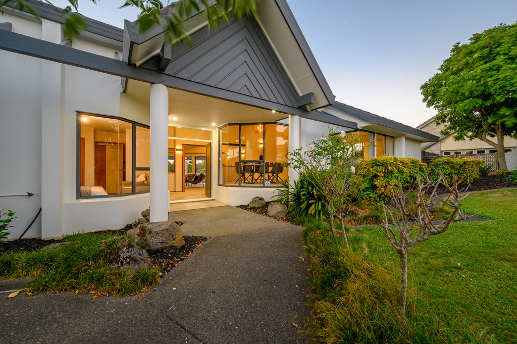 19 Sharples Place, Somerville, Manukau City, 4 ਕਮਰੇ, 2 ਬਾਥਰੂਮ