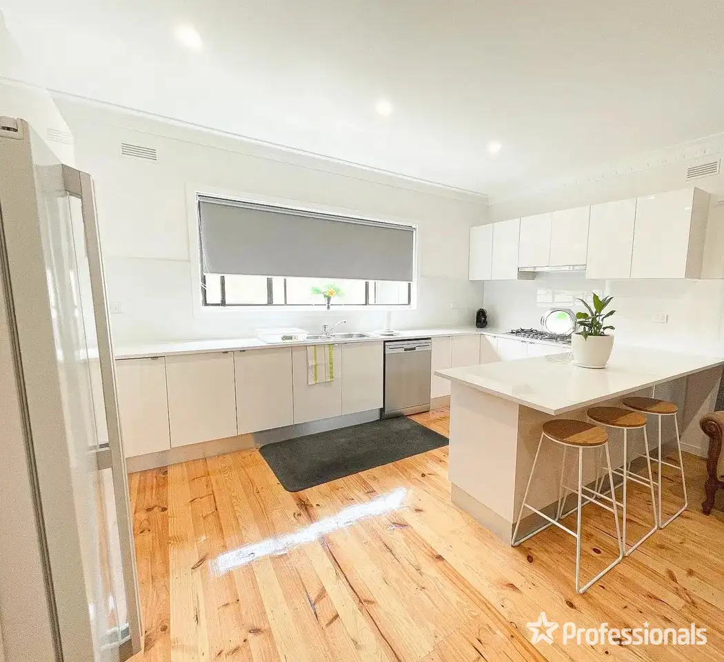 UNIT 1 2 GEORGE ST, St Albans, North West Melbourne, 0 Bedrooms, 0 Bathrooms, House
