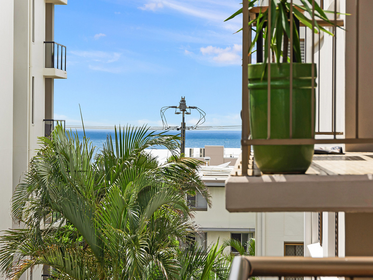 TAHITIAN SURF UNIT 2 24 MORETON PDE, Kings Beach, Sunshine Coast, 0 rūma, 0 rūma horoi, Unit