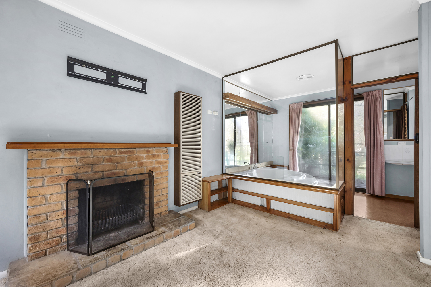 46 OLD BELGRAVE RD, Upper Ferntree Gully, East Melbourne, 0 कमरे, 0 बाथरूम, House