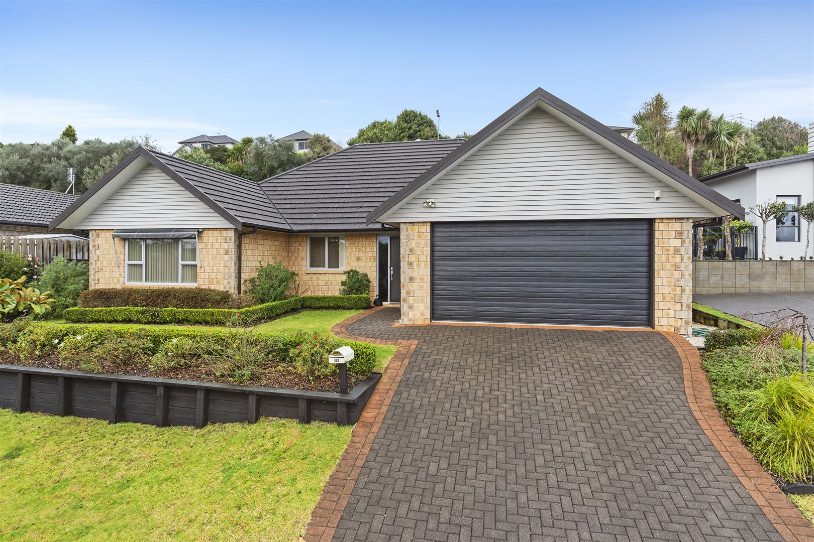 132 Castlewold Drive, Bethlehem