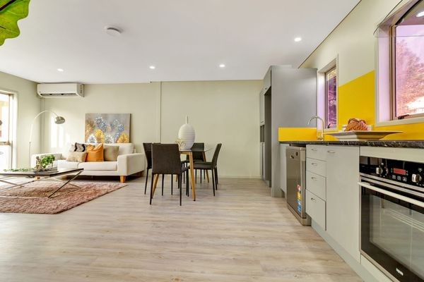 1/4 Ambrico Place, New Lynn, Auckland - Waitakere, 3 Bedrooms, 2 Bathrooms, Unit