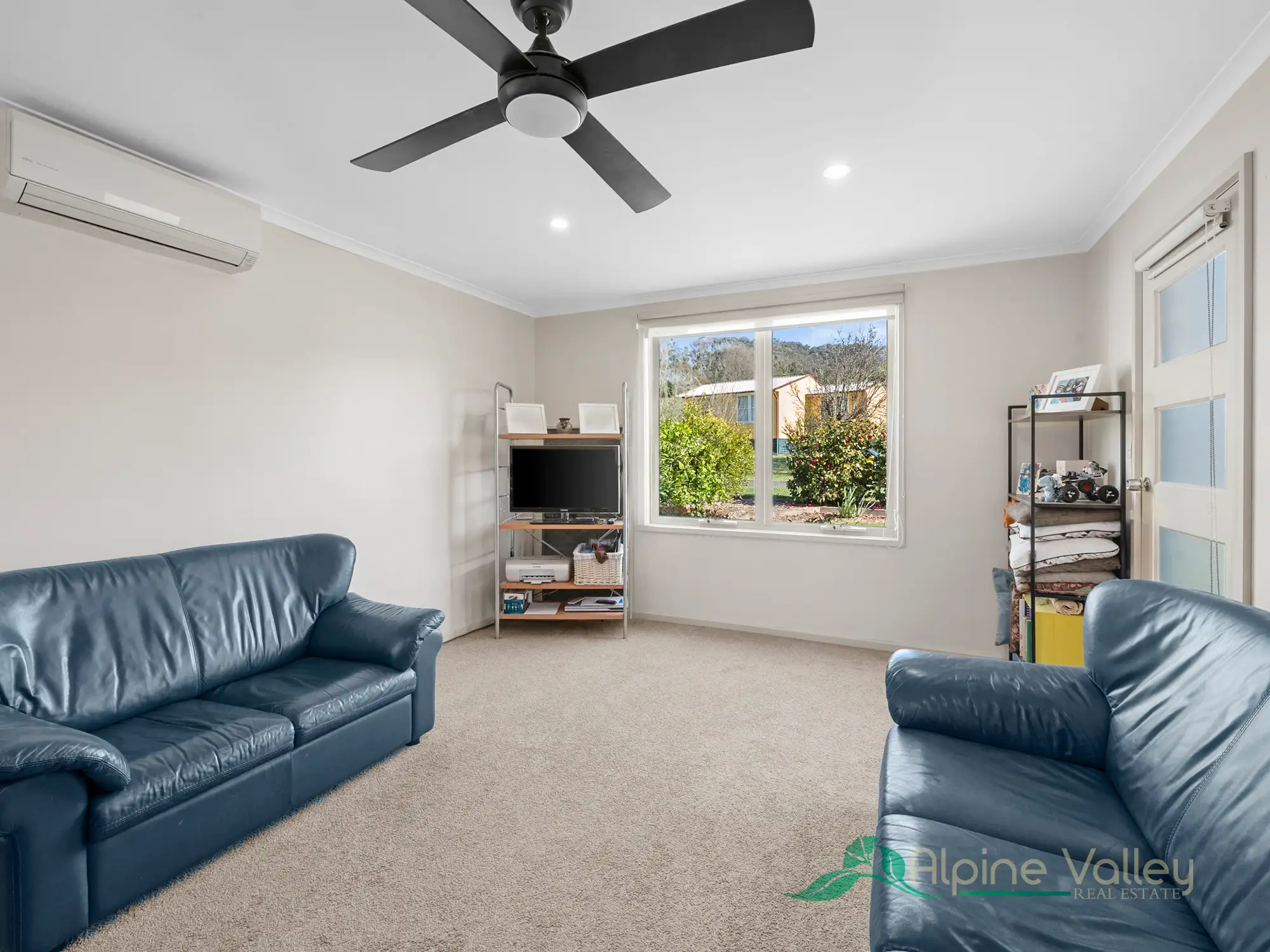 61 FREEBURGH AV, Mount Beauty, Wangaratta, 0房, 0浴, House