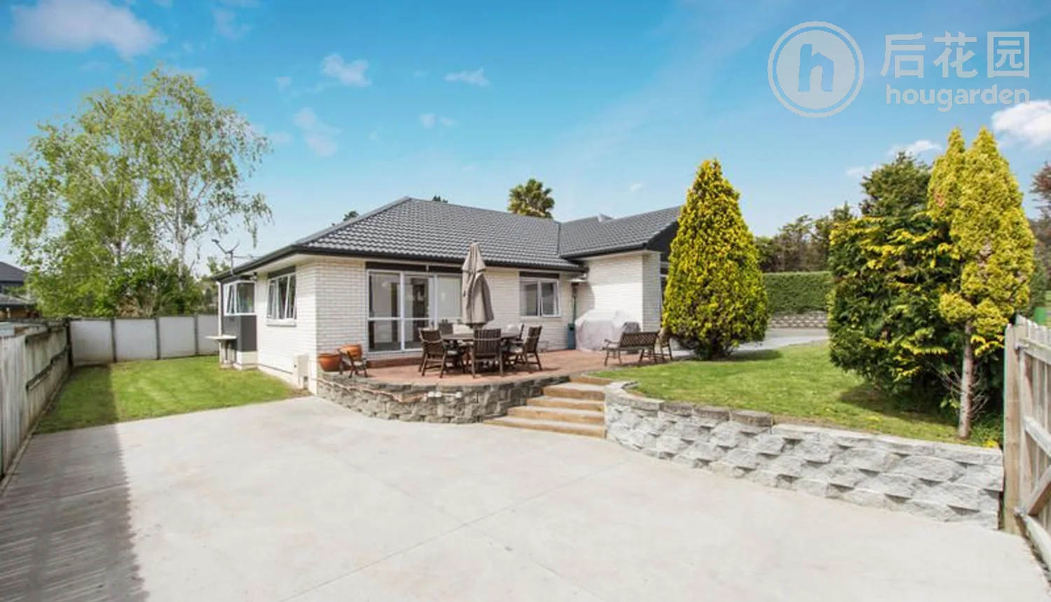 18 Bernie Edwards Place, Botany Downs, Auckland - Manukau, 3 slaapkamers, 2 badkamers