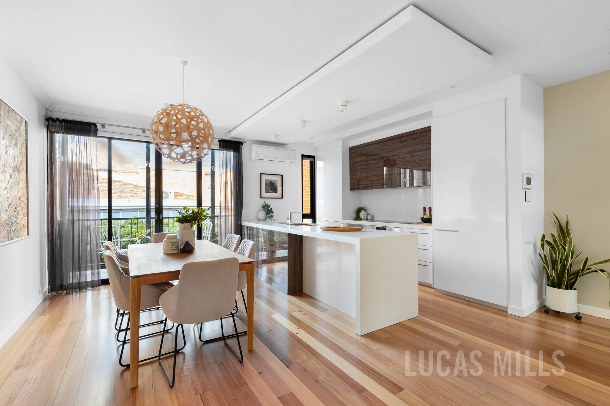 UNIT 1 55 ABBOTSFORD ST, West Melbourne, Melbourne CBD, 0 غرف, 0 حمامات, Townhouse