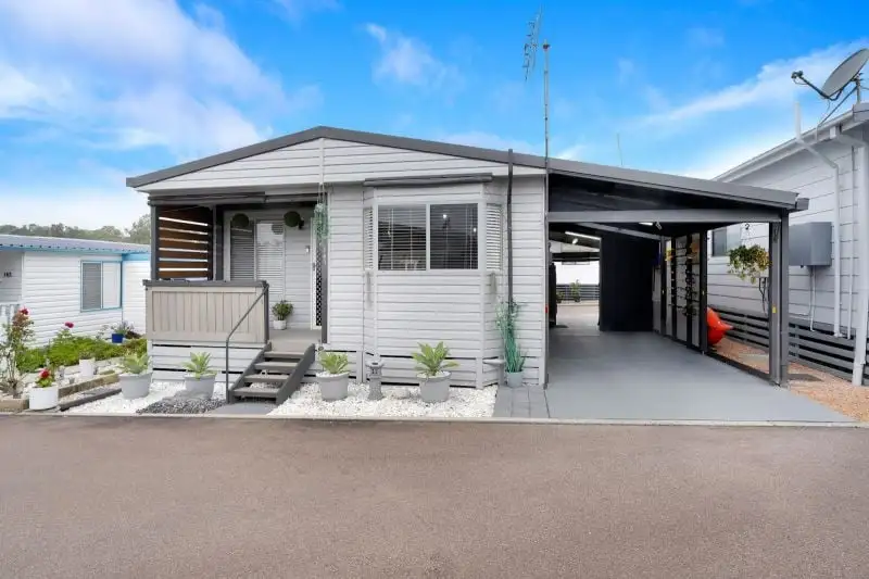 TERAGLIN LAKESHORE HOME VILLAGE UNIT 121 2 MULLOWAY RD, Chain Valley Bay, Central Coast, 0 Kuwarto, 0 Banyo, Lifestyle Property