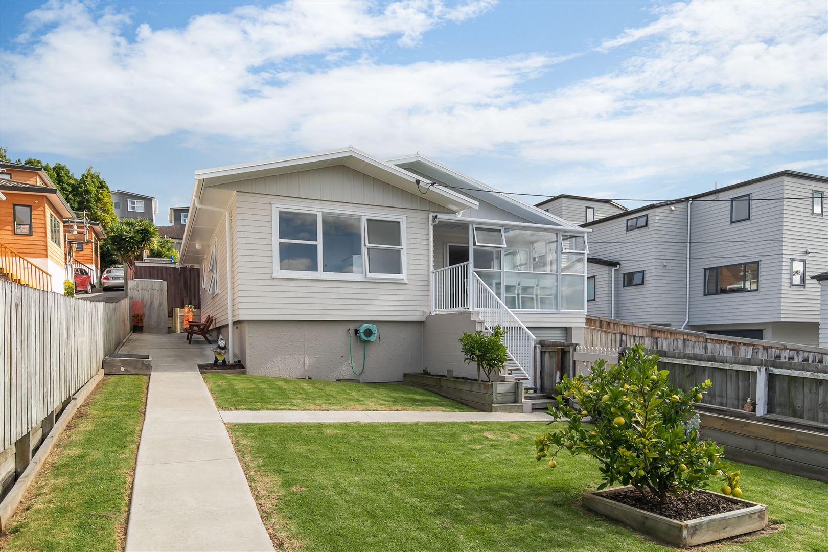 1/8 Woodall Place, Totara Vale, North Shore City, 2 રૂમ, 0 બાથરૂમ