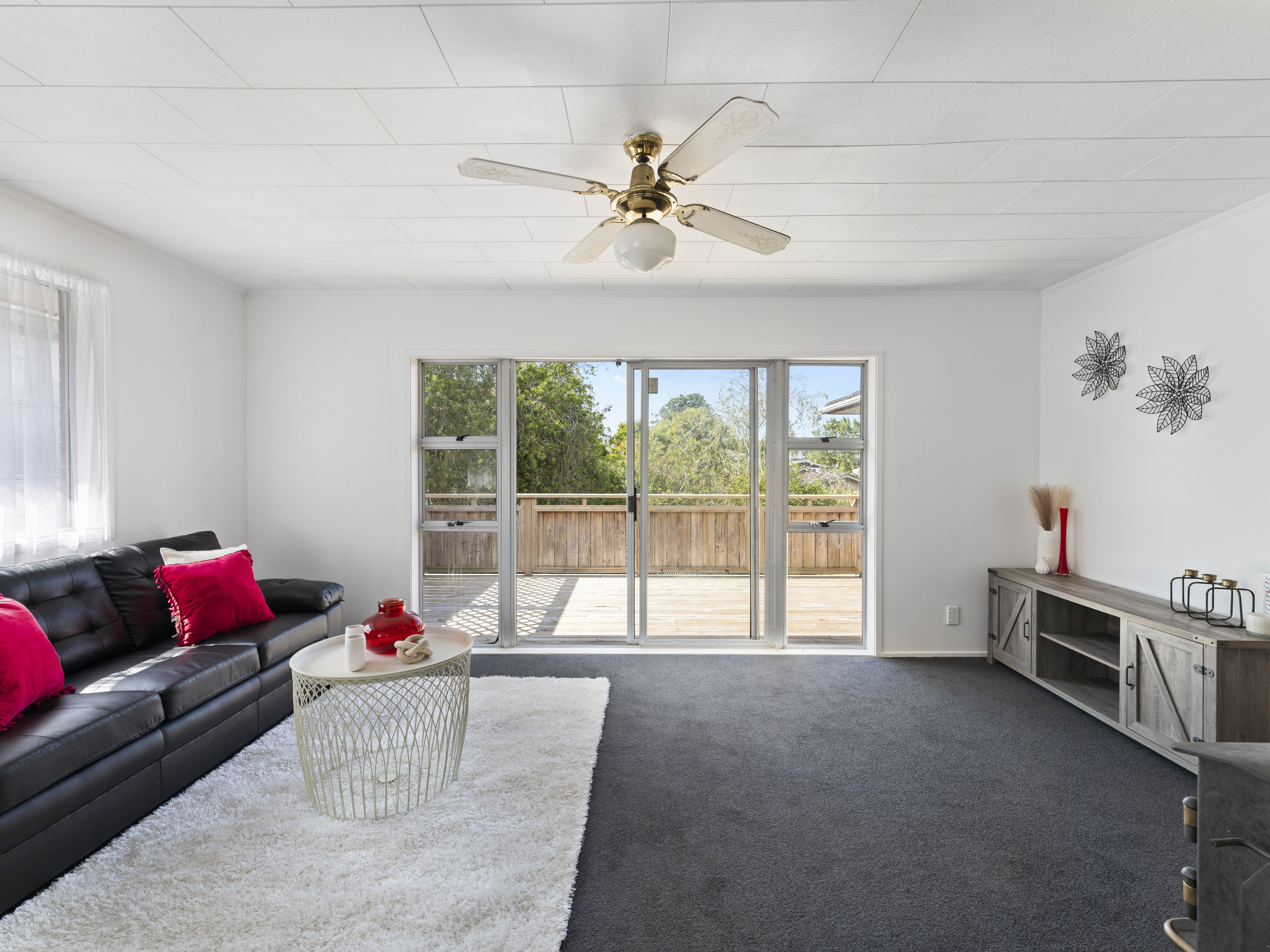 13 Butterworth Drive, Glendene, Waitakere City, 3 Bedrooms, 1 Bathrooms, House