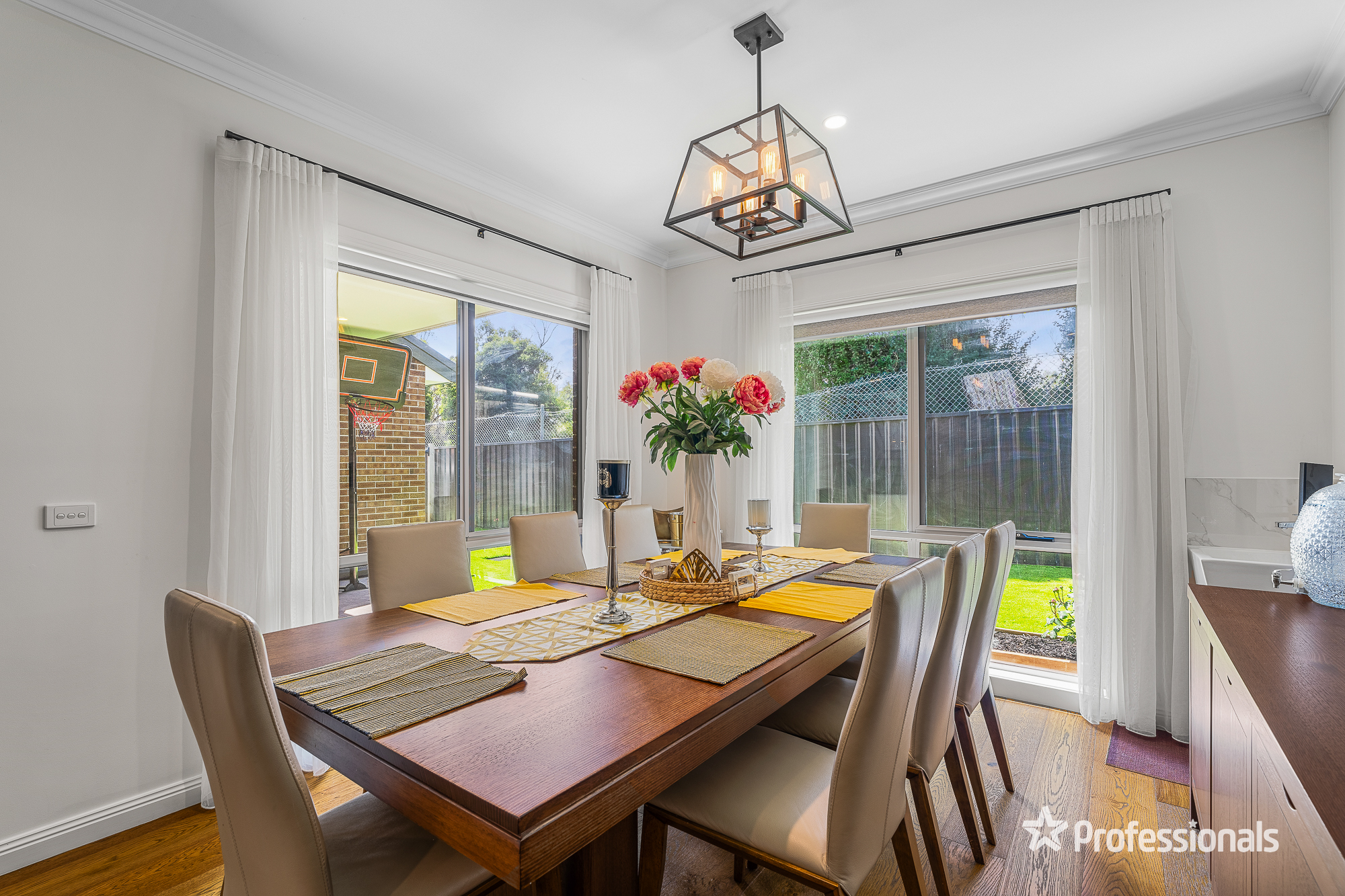 19 AVONHURST DR, Glen Waverley, East Melbourne, 0 rūma, 0 rūma horoi, Townhouse