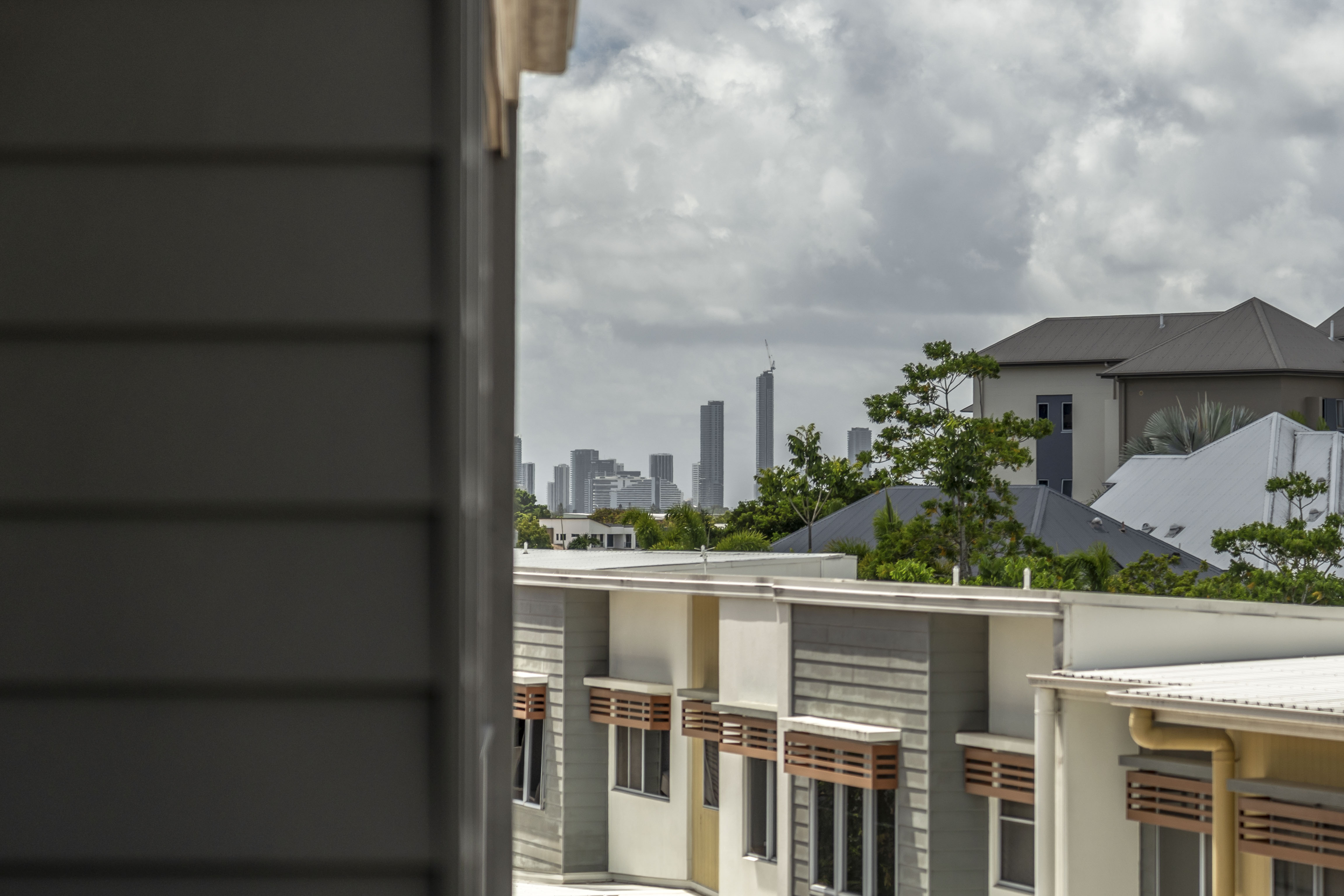 EMERALD LAKES-THE HILLSIDE RESIDENCES 3031 THE BOULEVARD, Carrara, Gold Coast, 0 कमरे, 0 बाथरूम, Townhouse