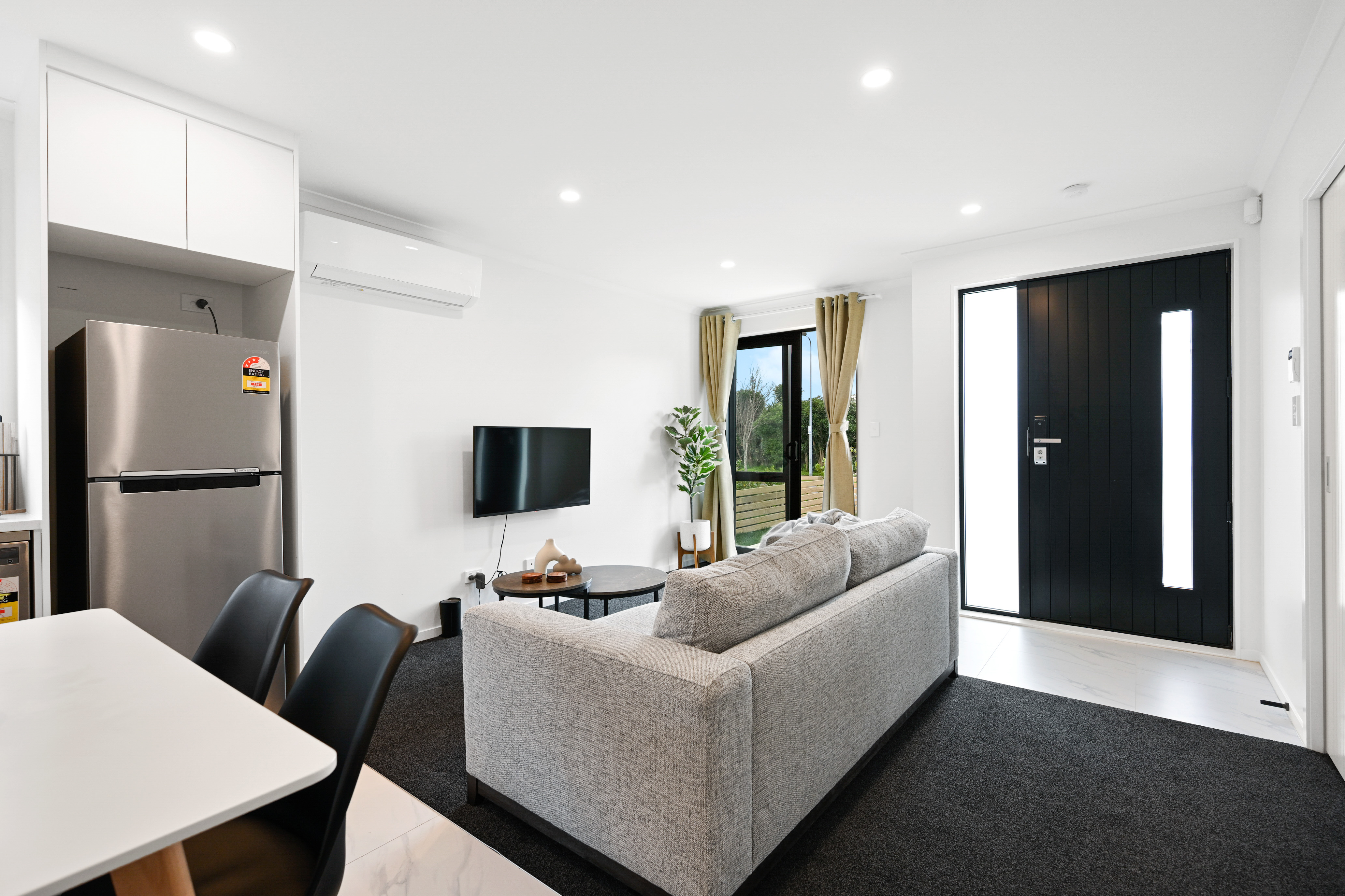 1/2 Radiata Street, Fairview Downs, Hamilton City, 2 ਕਮਰੇ, 1 ਬਾਥਰੂਮ, Townhouse