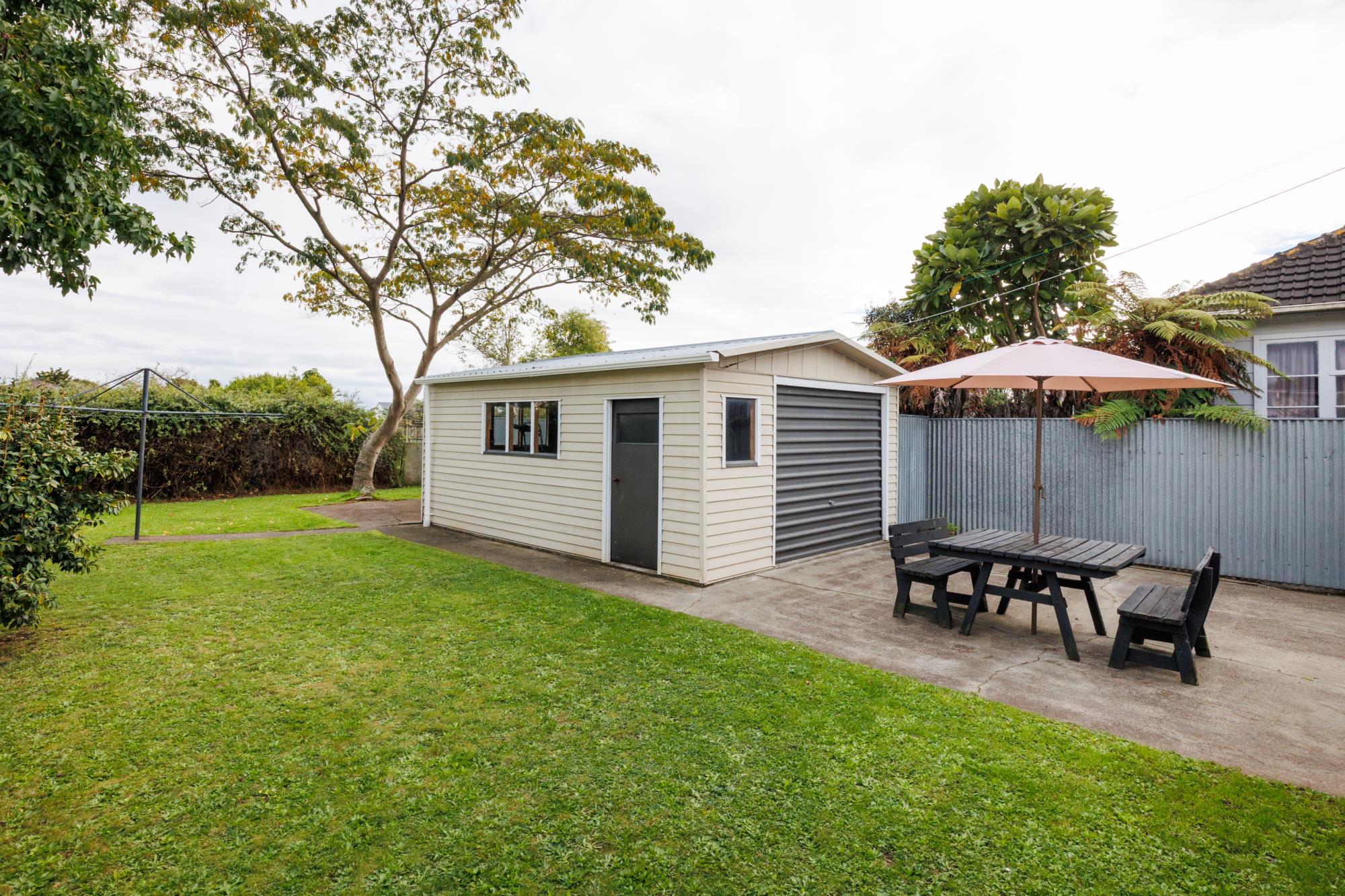 182 Vogel Street, Roslyn, Palmerston North City, 2 ห้องนอน, 1 ห้องน้ำ, House