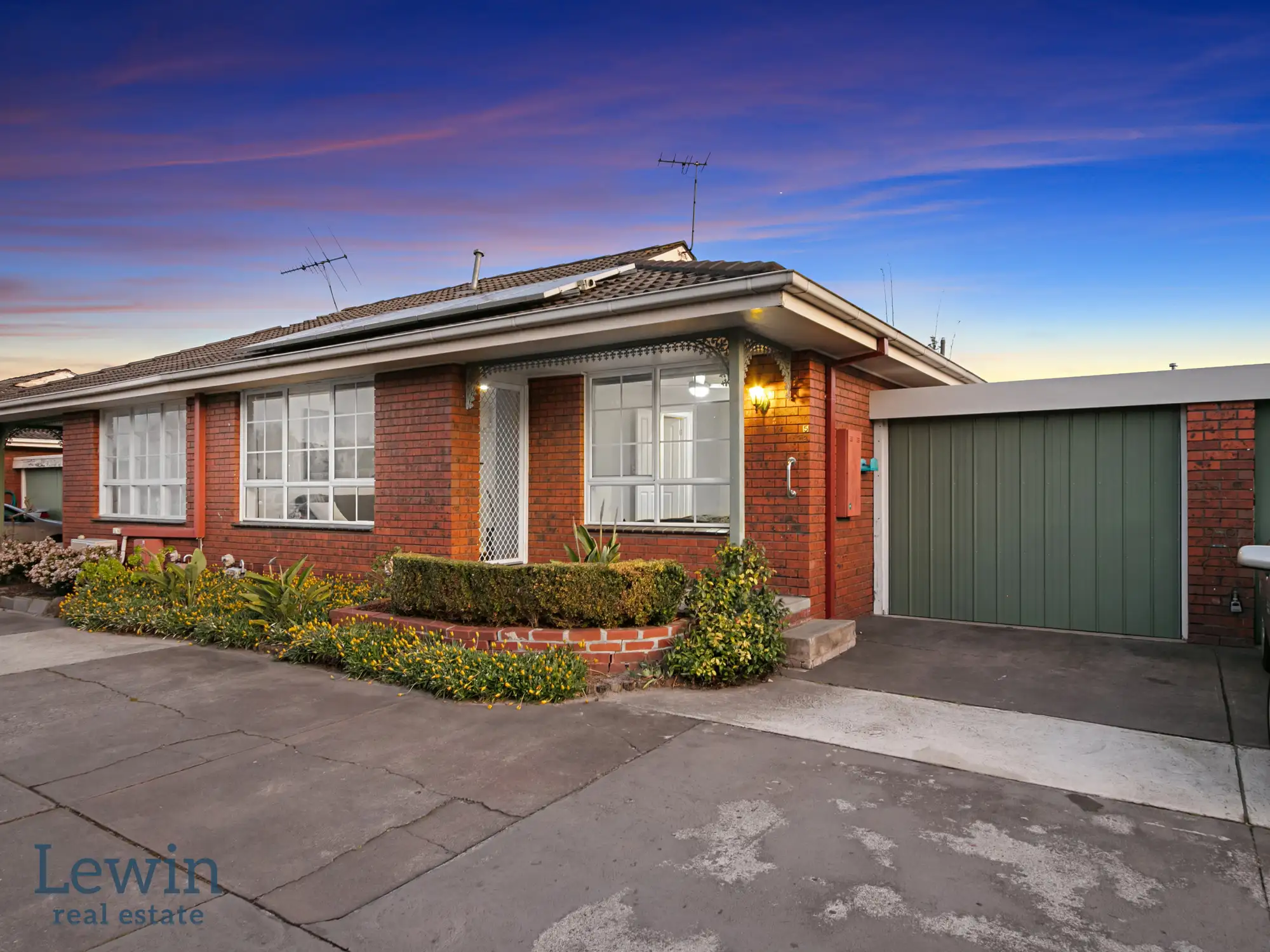 UNIT 5 374 WARRIGAL RD, Cheltenham, Bayside, 0房, 0浴, House