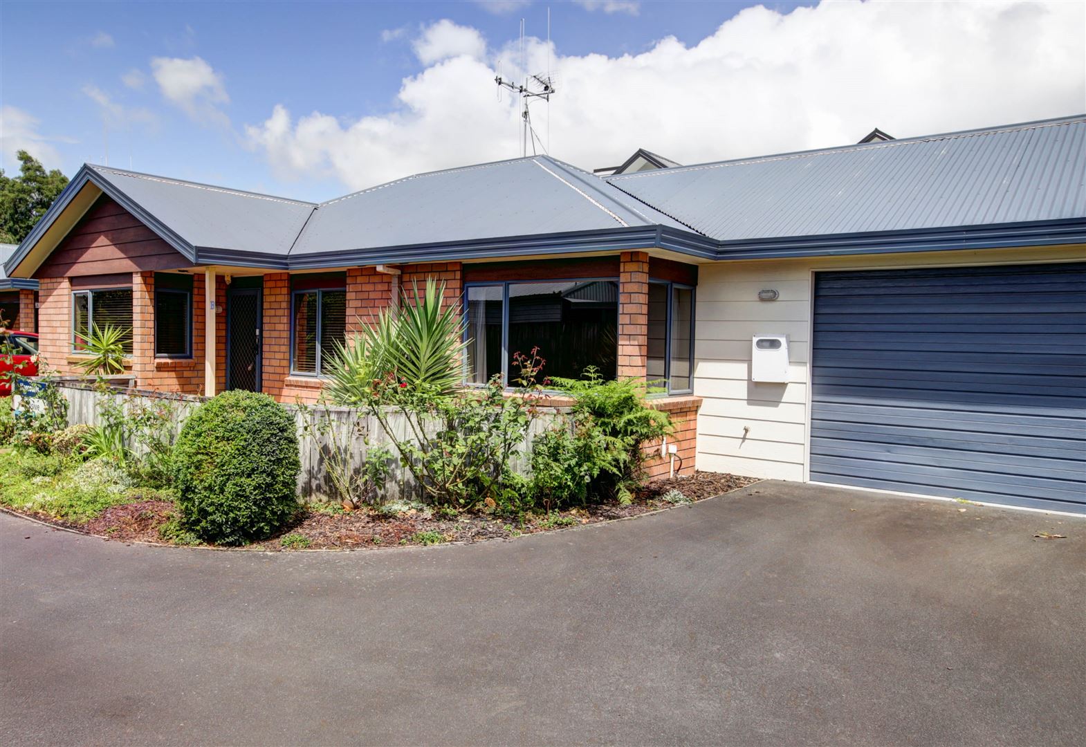 Residential Zone - Residential Intensification Zone