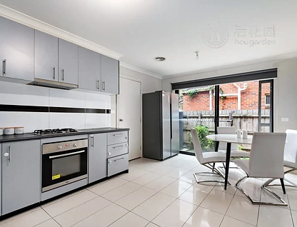 Unit 5/69-71 POTTER STREET, DANDENONG, 0部屋, 0バスルーム, Townhouse