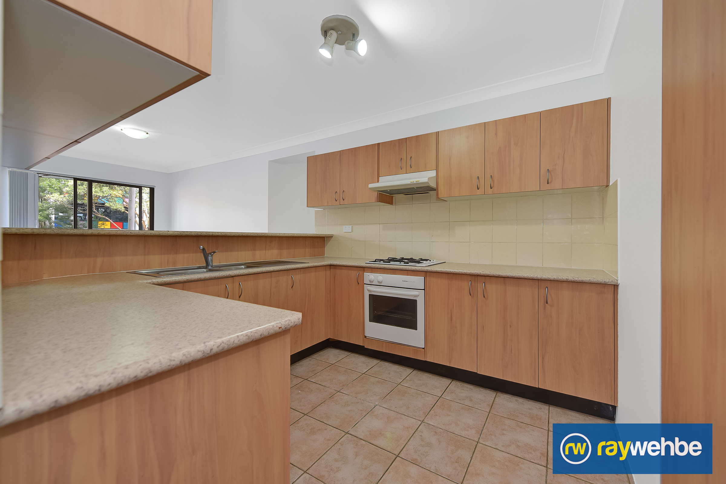 UNIT 8 180-182 STATION ST, Wentworthville, Parramatta (Northwest suburbs), 0 rūma, 0 rūma horoi, Unit