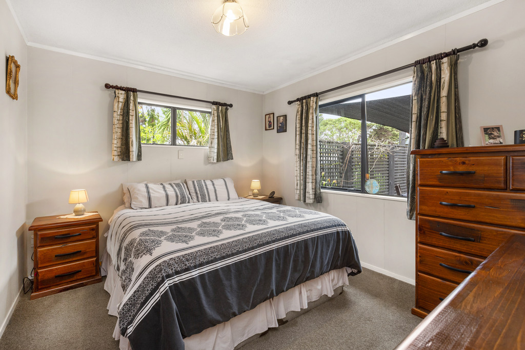 8a Primrose Street, Raglan, Waikato, 2 ਕਮਰੇ, 0 ਬਾਥਰੂਮ