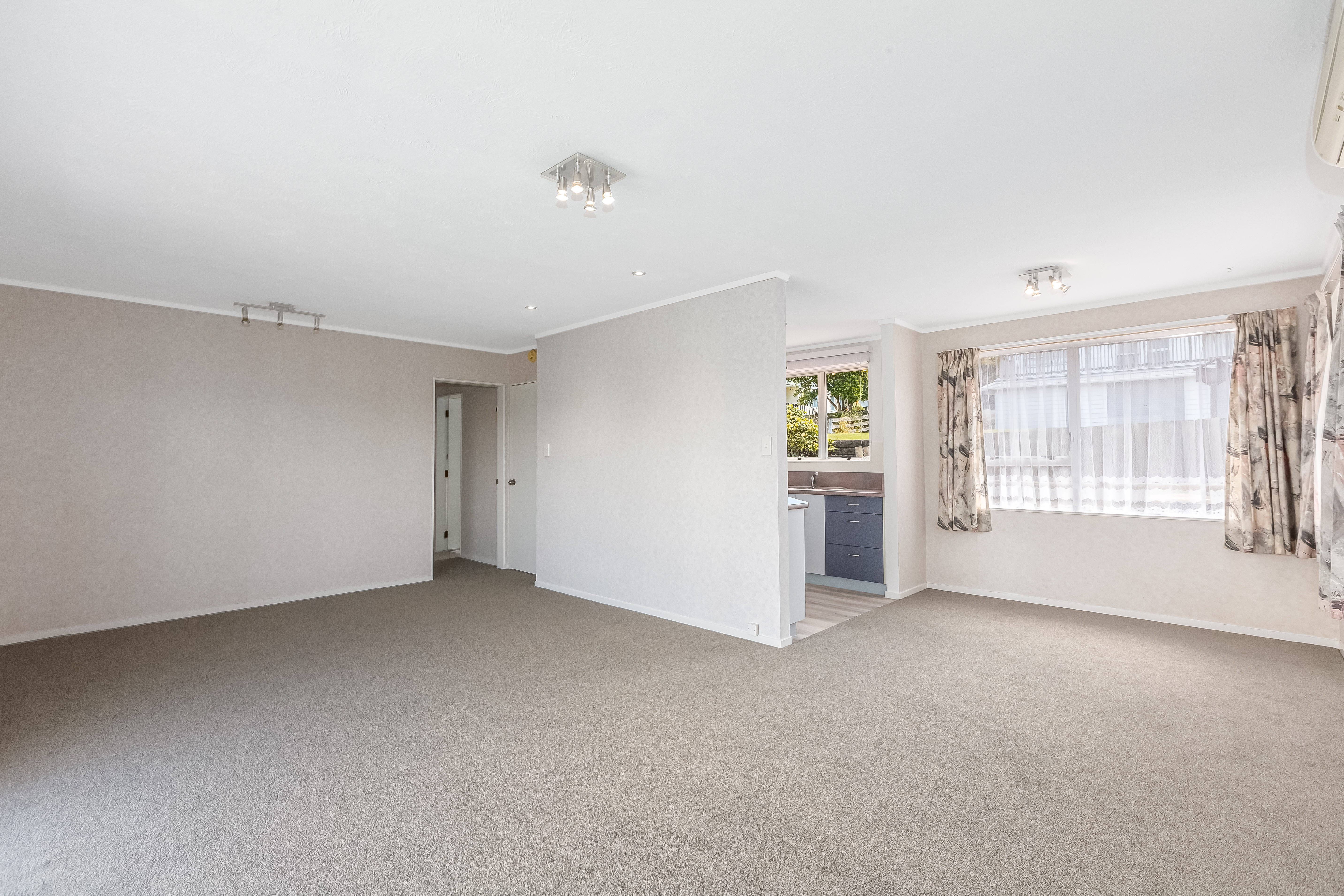 15 Thimble Lane, Whitby, Porirua, 4房, 1浴, House