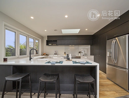 5/31 Links Drive, Waiwhakaiho, New Plymouth, 3 slaapkamers, 2 badkamers