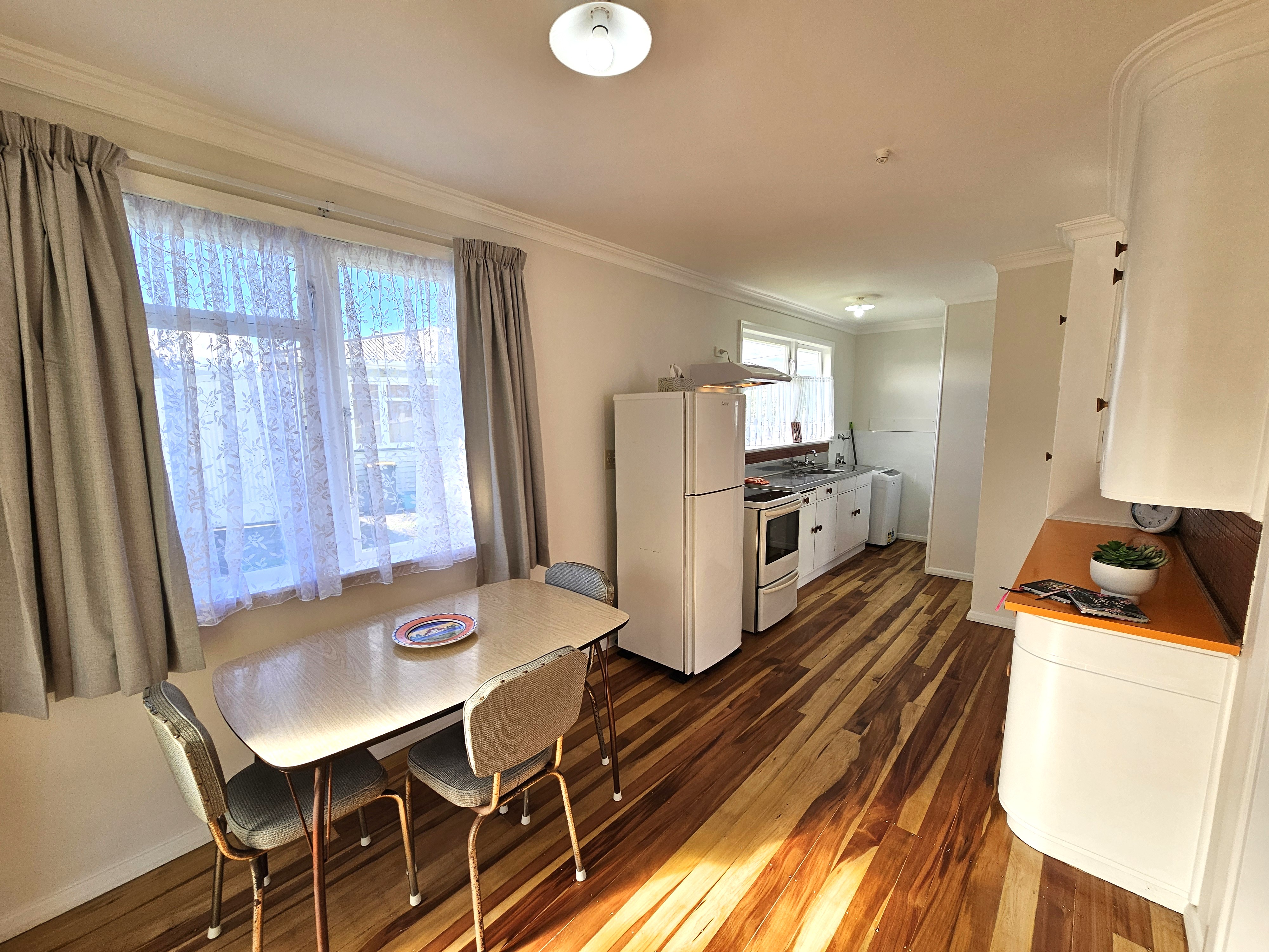11 Middlesex Street, Levin, Horowhenua, 2 રૂમ, 1 બાથરૂમ, House
